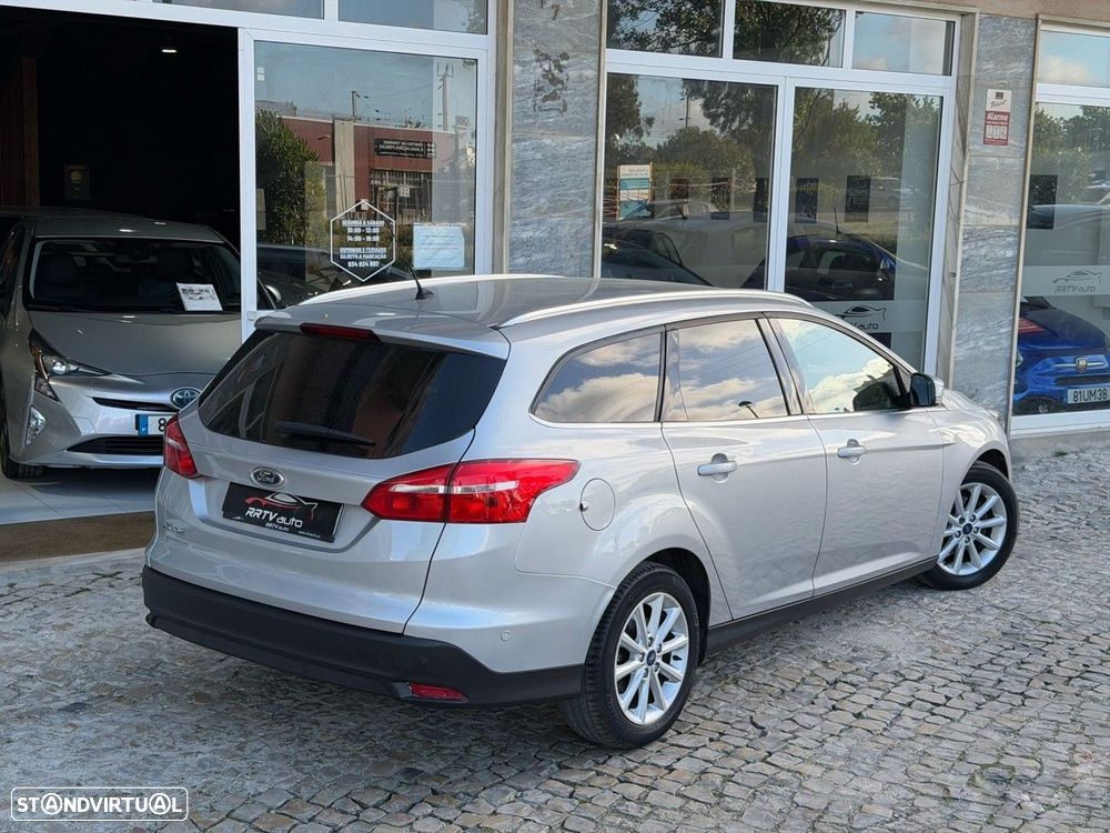Ford Focus SW 1.5 TDCi EcoBlue Titanium - 2