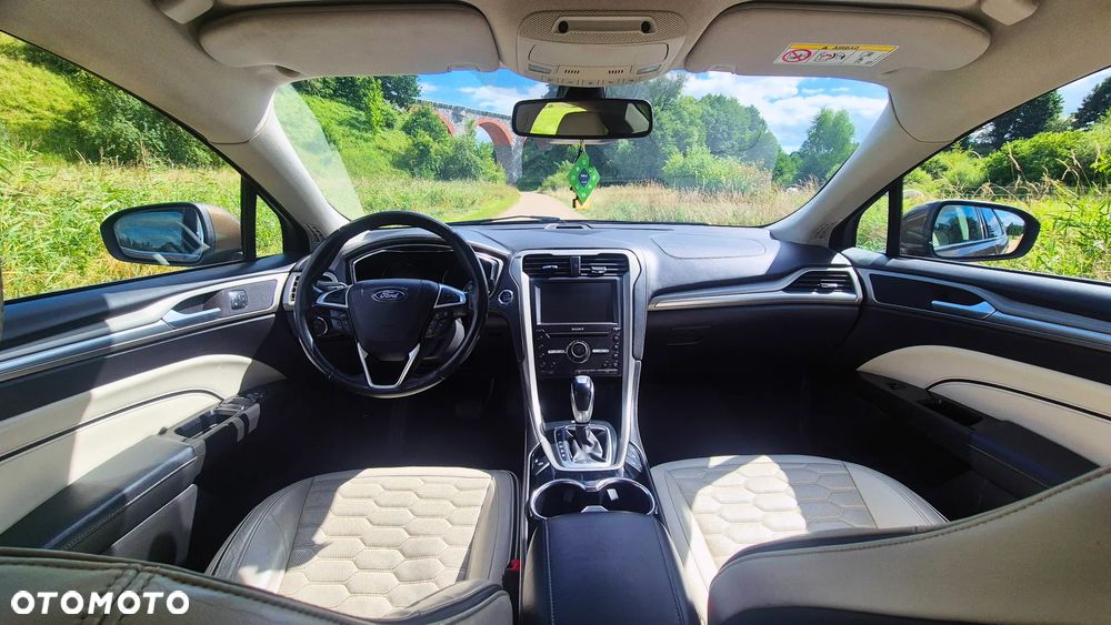 Ford Mondeo Vignale 2.0 TDCi PowerShift - 8