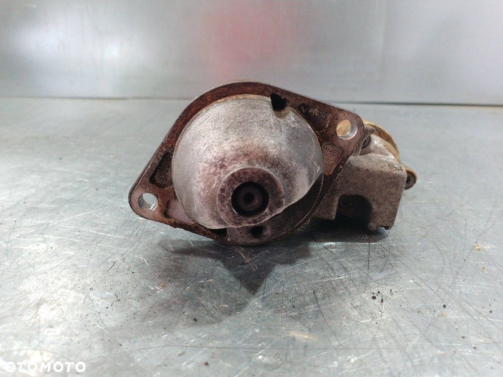 ROZRUSZNIK MERCEDES-BENZ KLASA B W245 A0051517401 0001108217 2.0 CDTI - 2