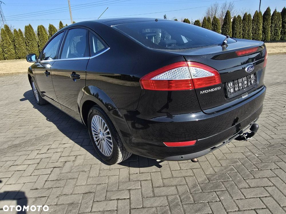 Ford Mondeo - 9