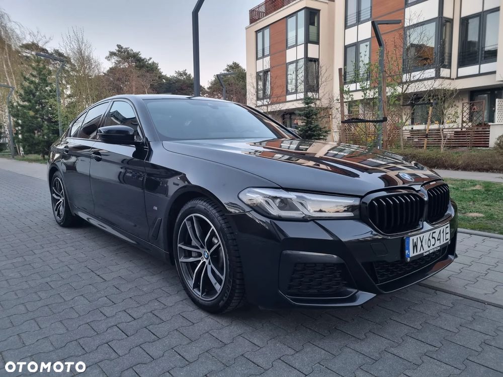 BMW Seria 5 530i xDrive mHEV M Sport sport - 36