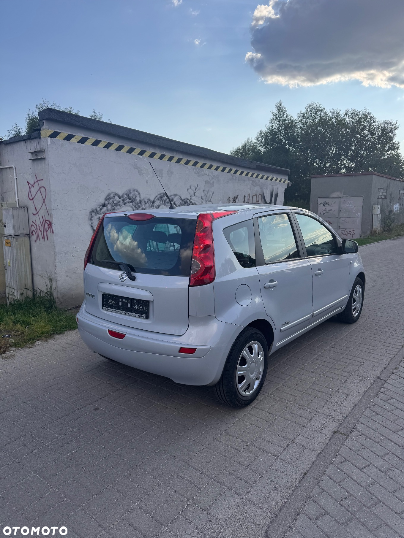 Nissan Note - 5