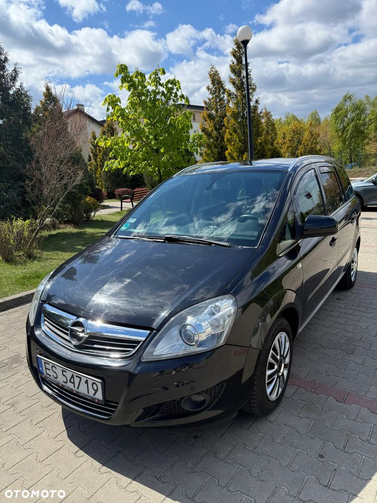 Opel Zafira 1.8 Essentia - 2