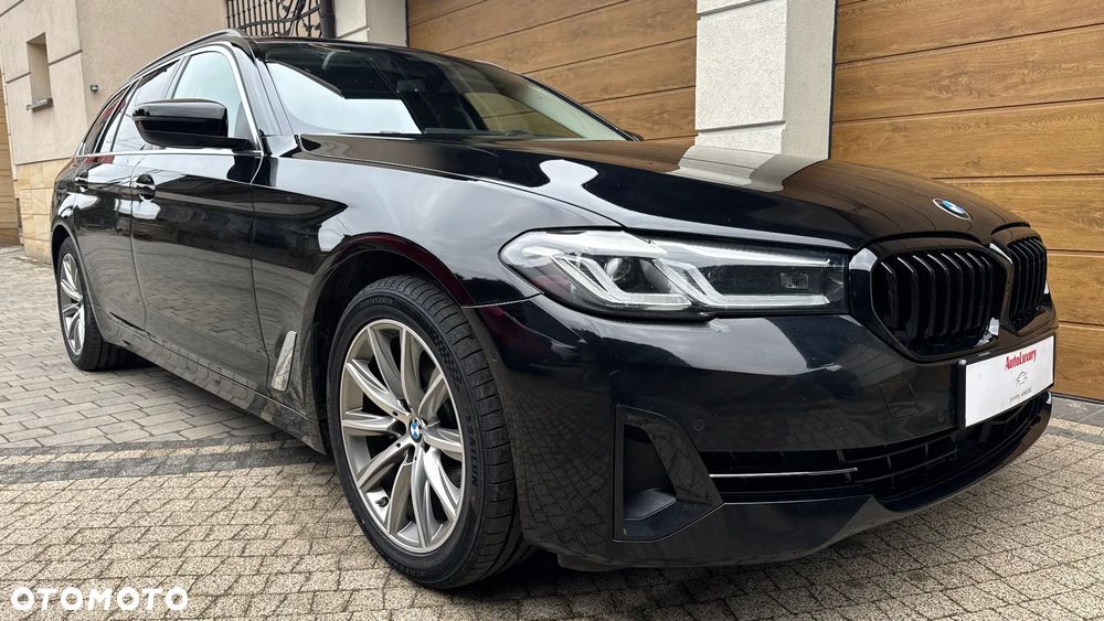 BMW Seria 5 520d Sport Line - 14