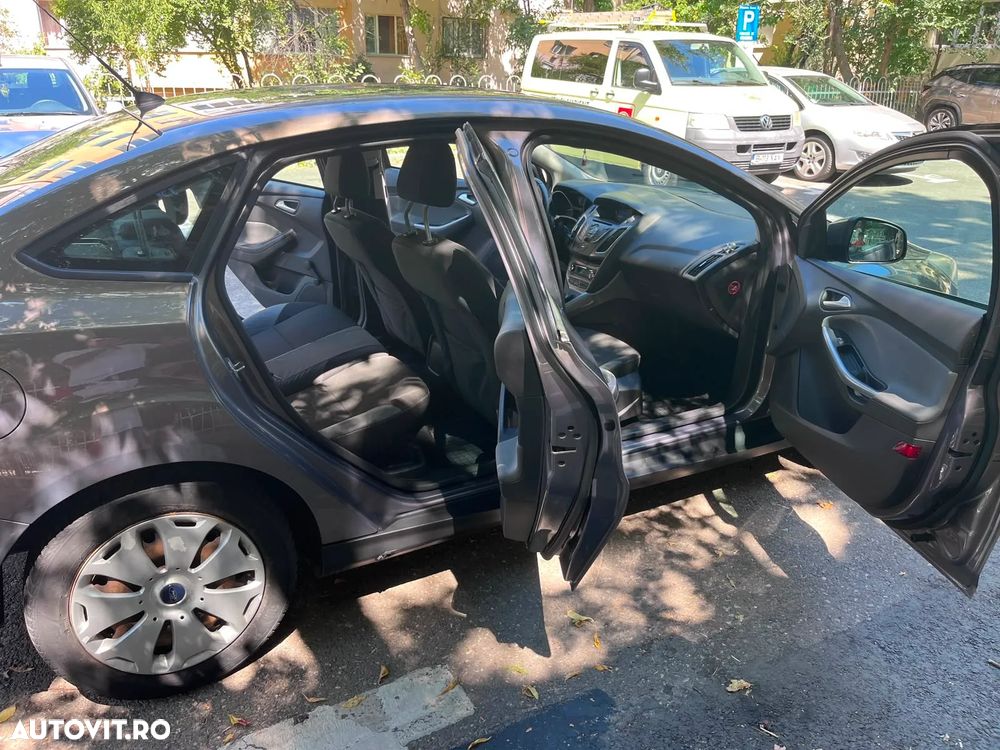 Ford Focus 1.6 Ti-VCT Trend - 5