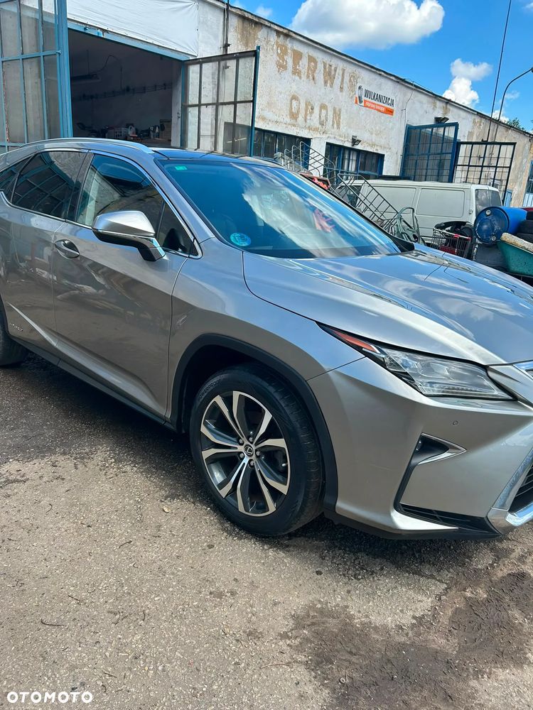 Lexus RX - 17