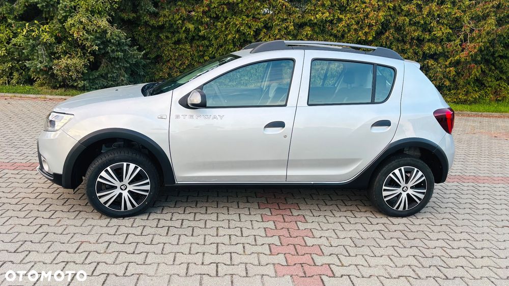 Dacia Sandero 2019 photo 2