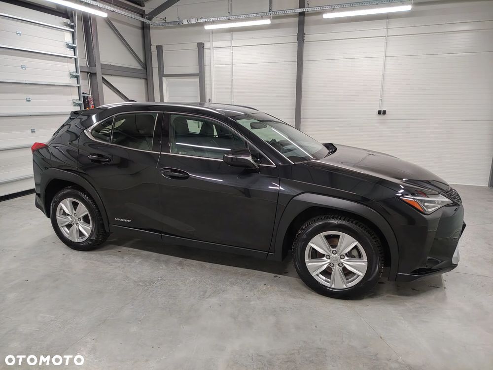 Lexus UX 250h Elegance 2WD - 15