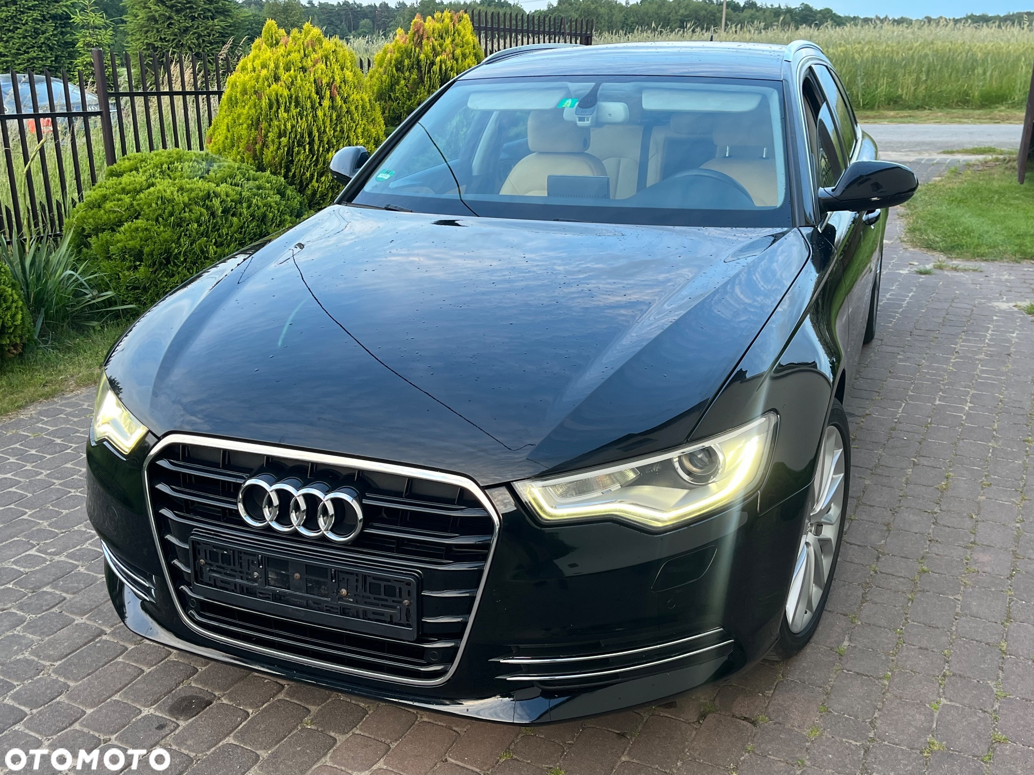 Audi A6 Avant 2.0 TDI DPF sport selection - 2