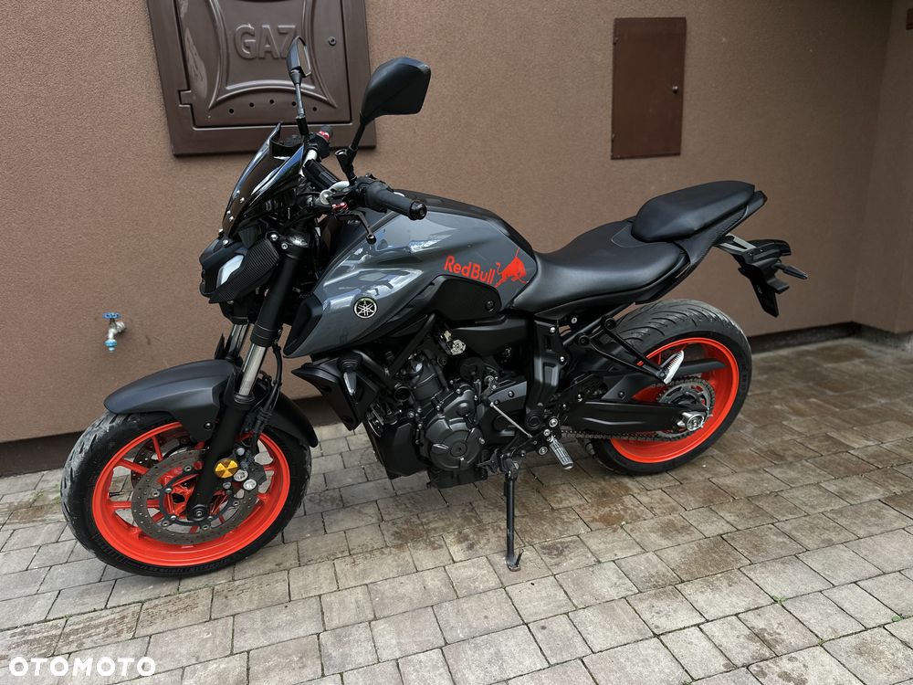 Yamaha MT - 3