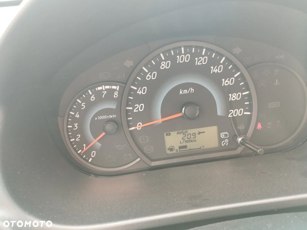 Mitsubishi Space Star 1.0 Plus - 25