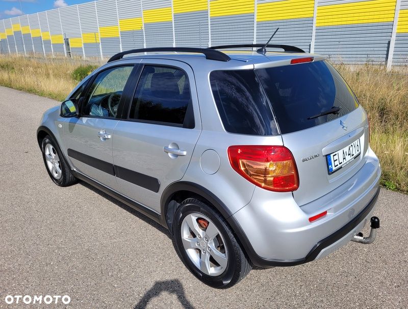 Suzuki SX4 - 11