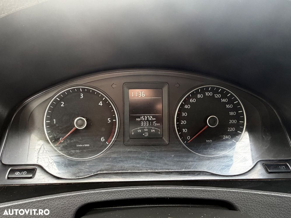 Volkswagen Transporter - 4