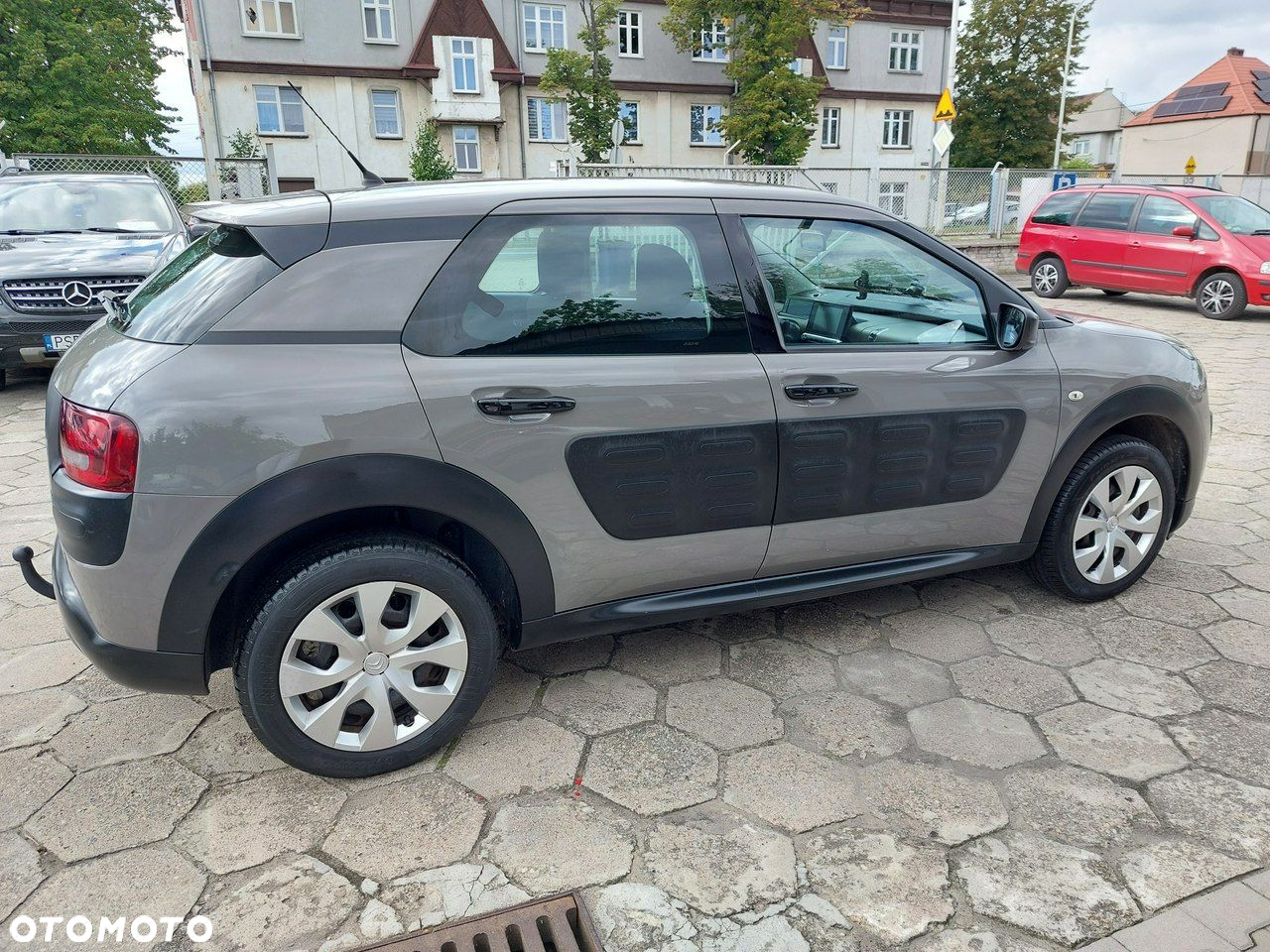 Citroën C4 Cactus - 11
