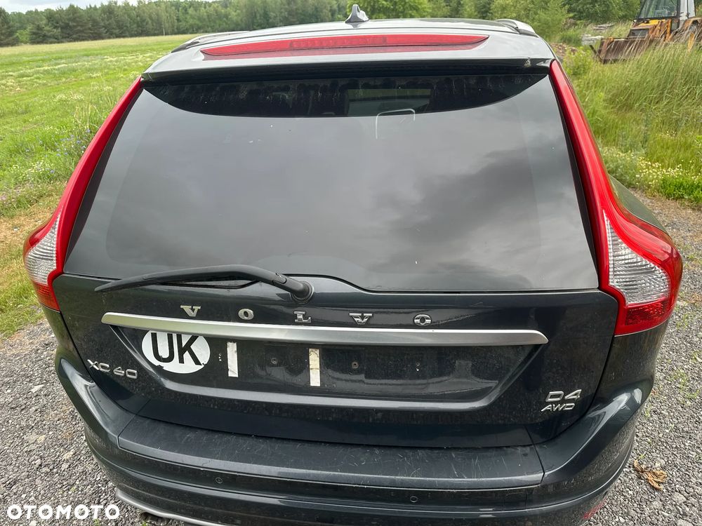 KLAPA BAGAŻNIKA KOMPLETNA VOLVO XC60 I LIFT 14r. R DESIGN 492