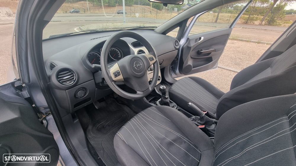 Opel Corsa - 19