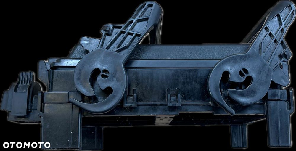 O3 CADILLAC ESCALADE IV 2014 - SKRZYNKA BEZPIECZNIKÓW PRZEKAŹNIKÓW 23227061 - 4