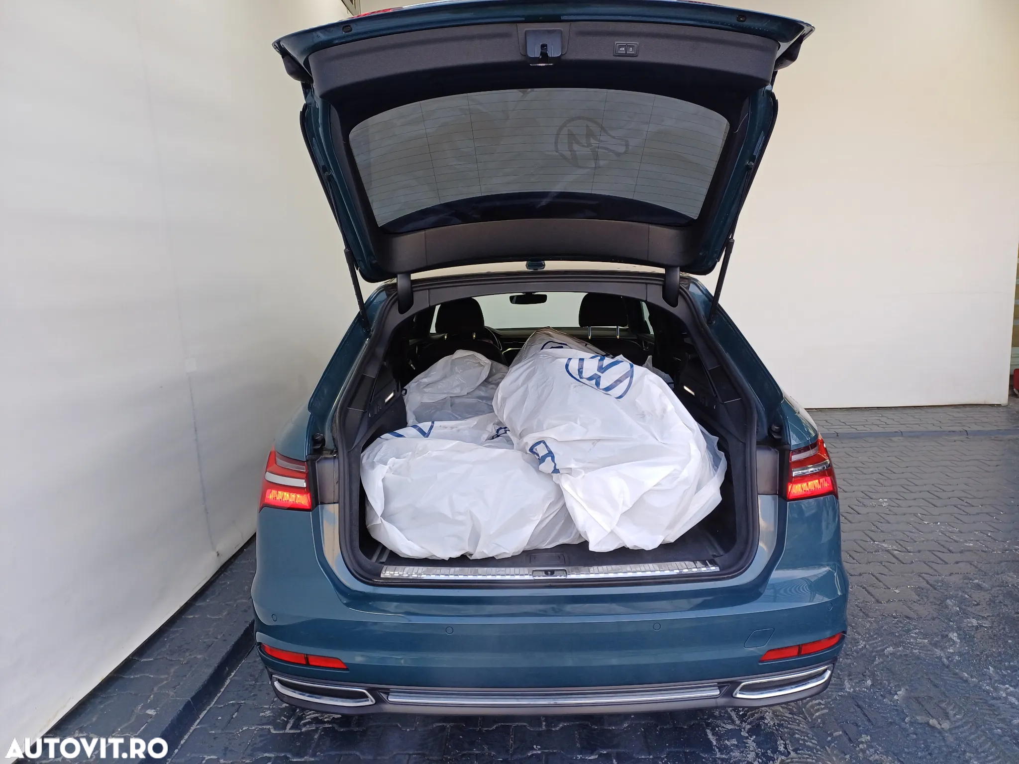 Audi A6 Avant 2.0 40 TDI quattro S tronic Design - 35
