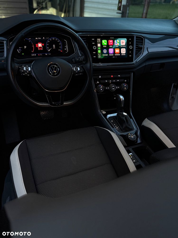 Volkswagen T-Roc 2.0 TDI SCR 4MOTION DSG Sport - 29