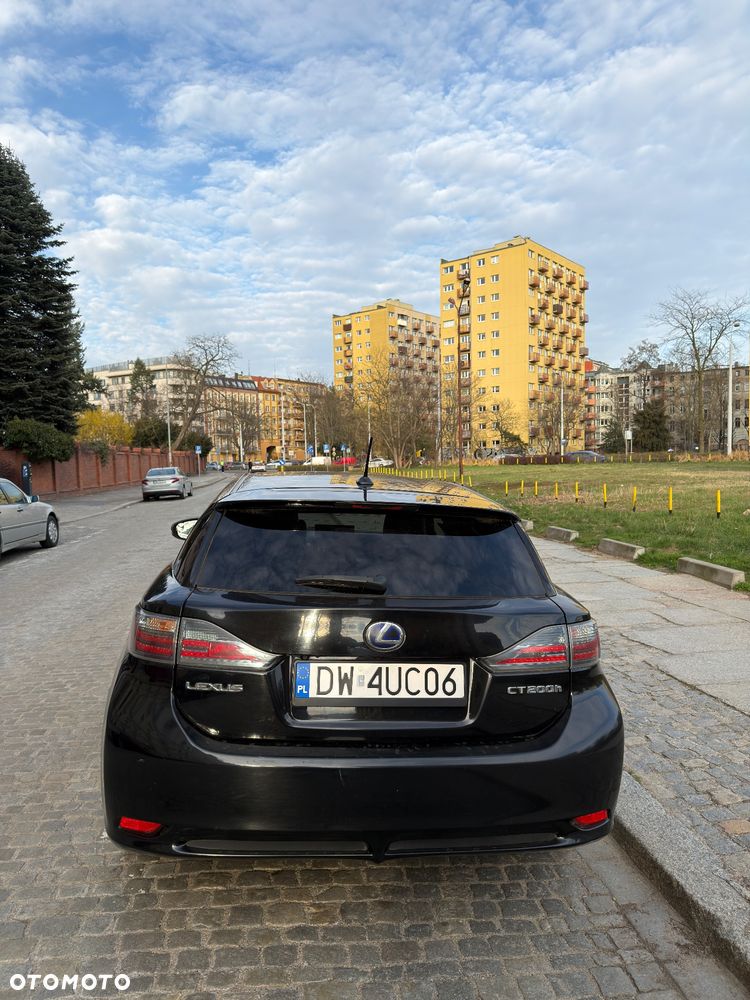 Lexus CT 200h Elegance - 4