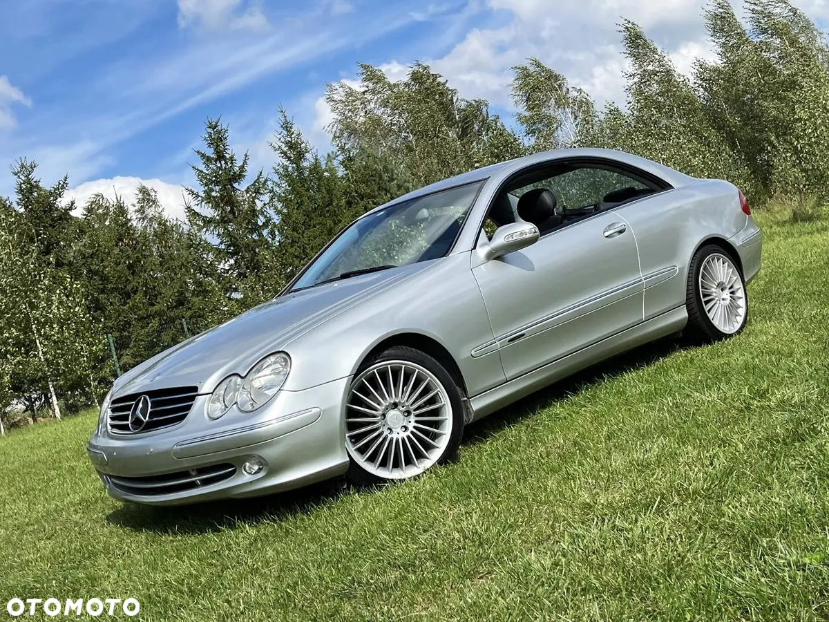 Mercedes-Benz CLK Coupe 200 Kompressor Avantgarde - 2