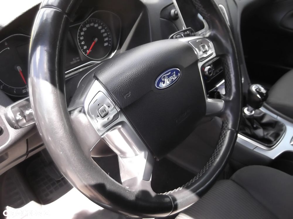 Ford Mondeo 2.0 TDCi Titanium - 5