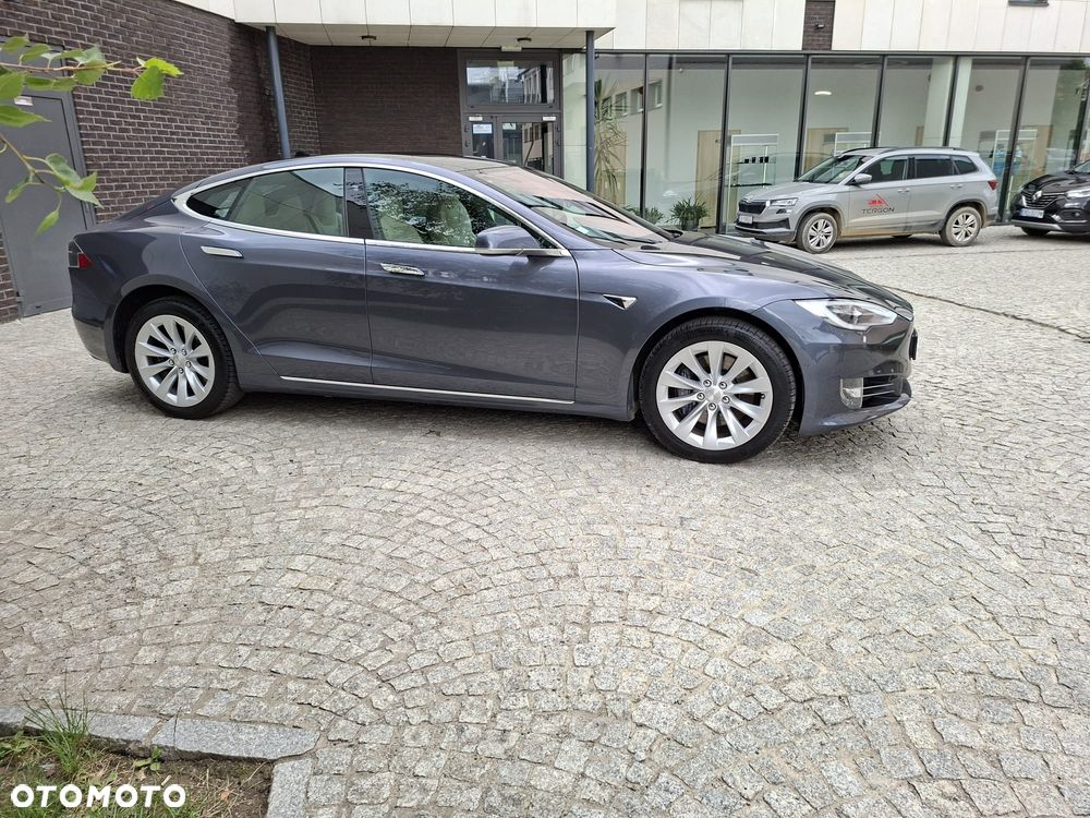 Tesla Model S Maximale Reichweite - 26