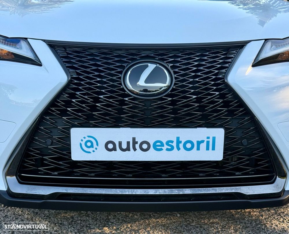 Lexus UX 250h F Sport - 25