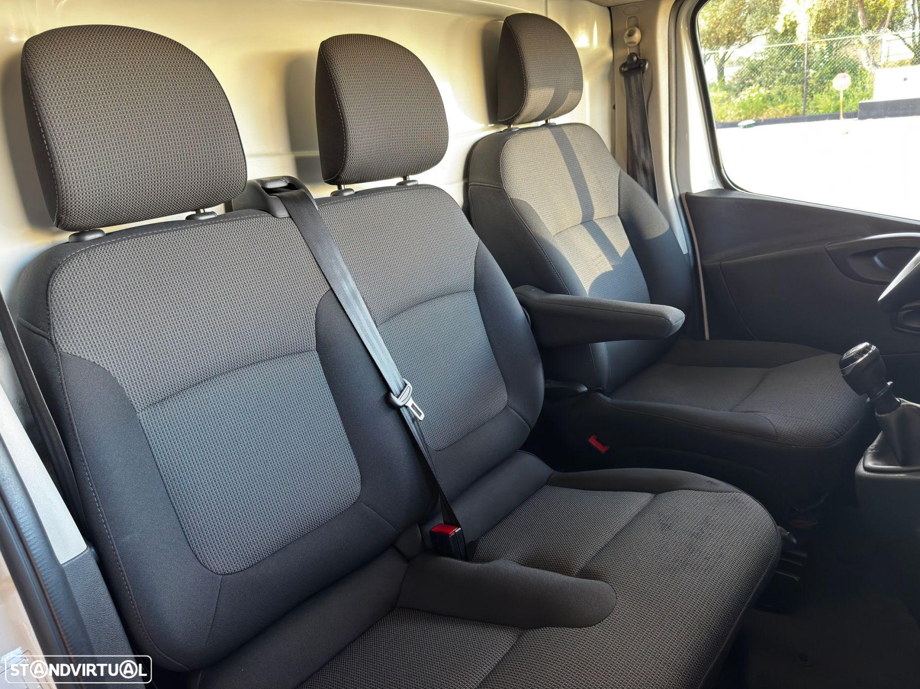 Renault Trafic 2.0 dCi L2H1 1.0T G.Intens SS - 11