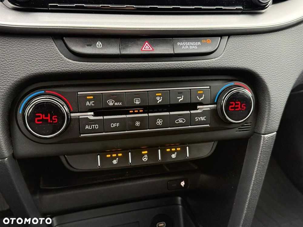 Kia Ceed 1.5 T-GDI Business Line - 27