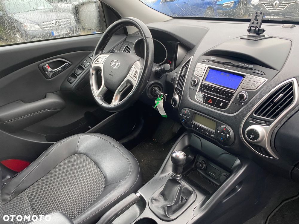 Hyundai ix35 2.0 Premium 2WD - 25