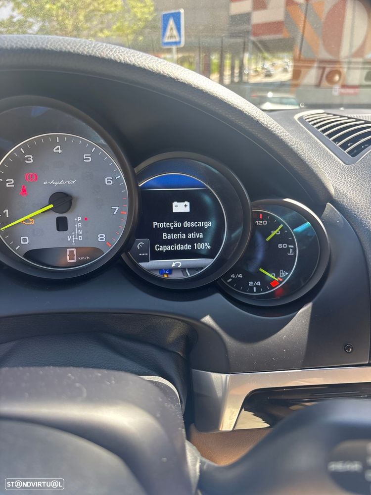 Porsche Cayenne Coupé - 15