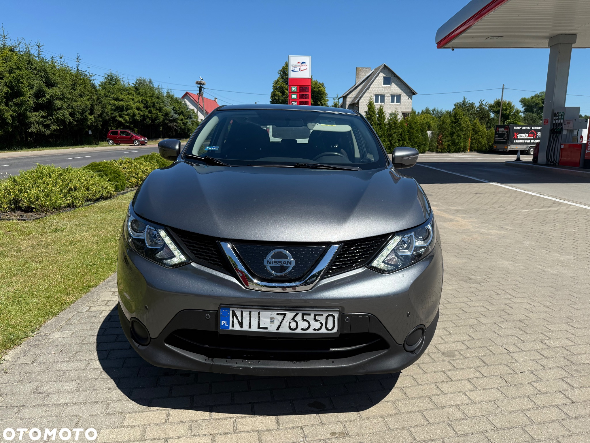 Nissan Qashqai - 2