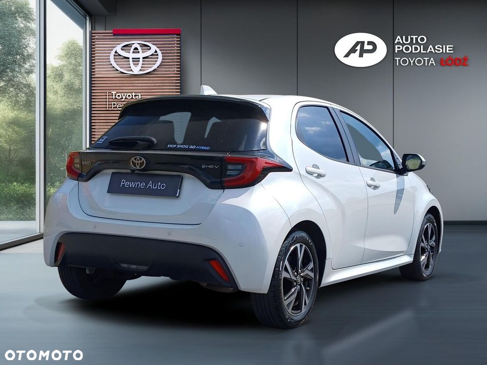 Toyota Yaris Hybrid 1.5 Style - 8