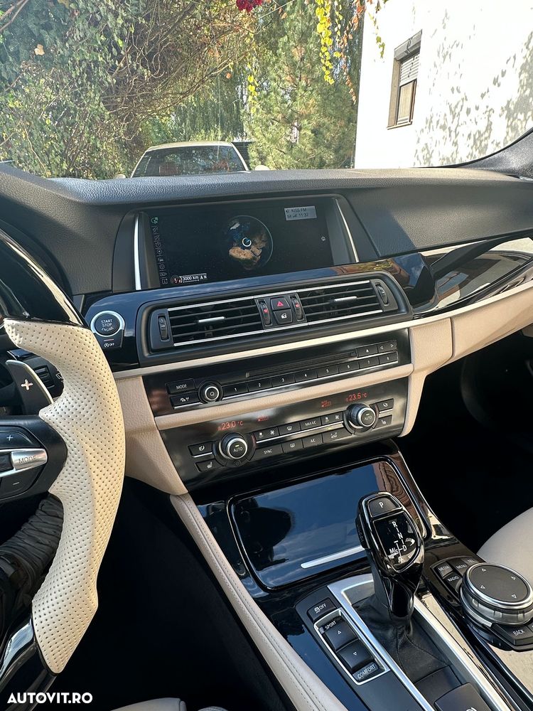 BMW Seria 5 535i xDrive AT - 9