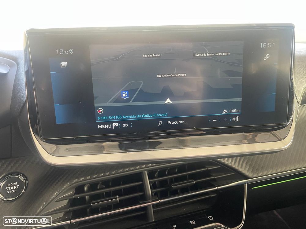 Peugeot 2008 PureTech 130 EAT8 GT Pack - 10