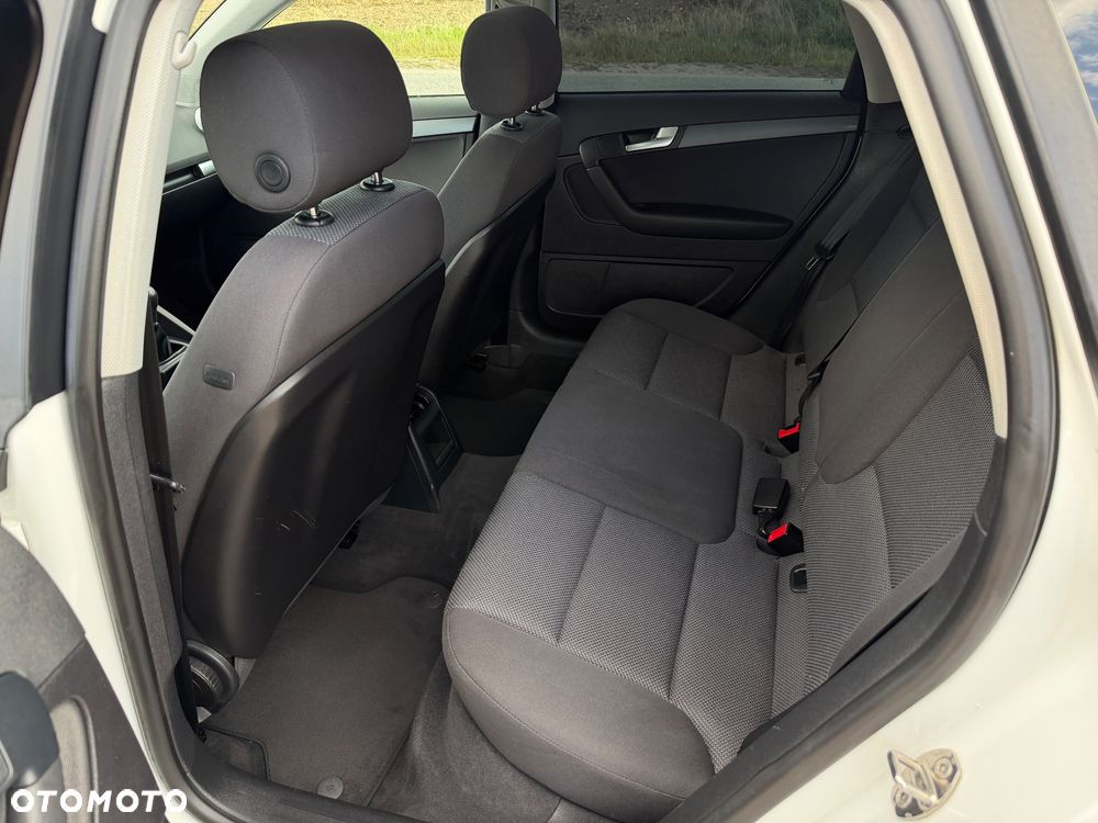 Audi A3 Sportback 1.4 TFSI Attraction - 17