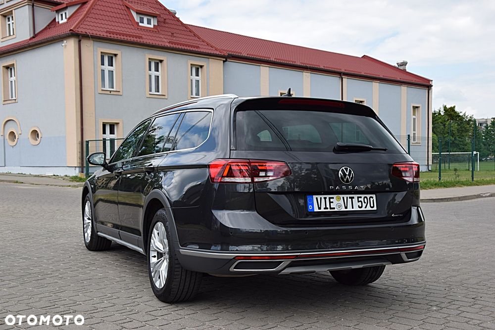 Volkswagen Passat Alltrack 2.0 TDI SCR DSG 4Motion - 4