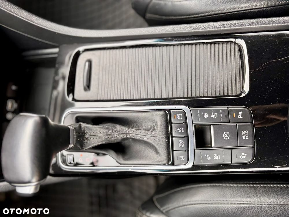 Kia Optima 1.7 CRDI L DCT - 19