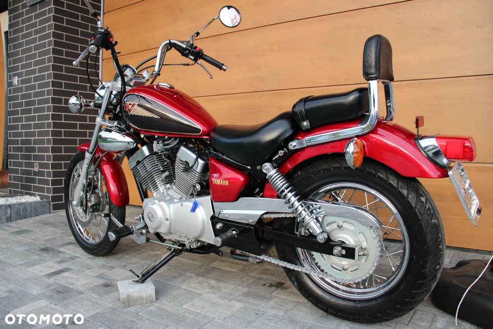 Yamaha XV - 13
