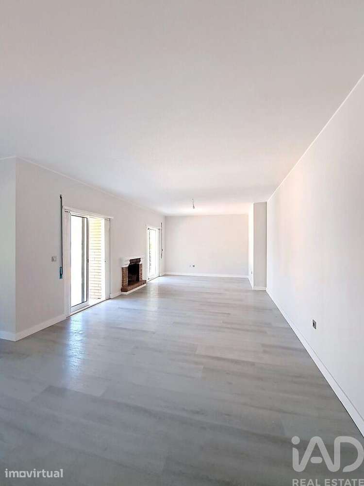 Apartamento T3 em Rio Tinto de 131,00 m2 - Grande imagem: 2/26