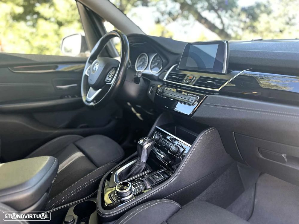 BMW 225xe Active Tourer Line Sport - 22