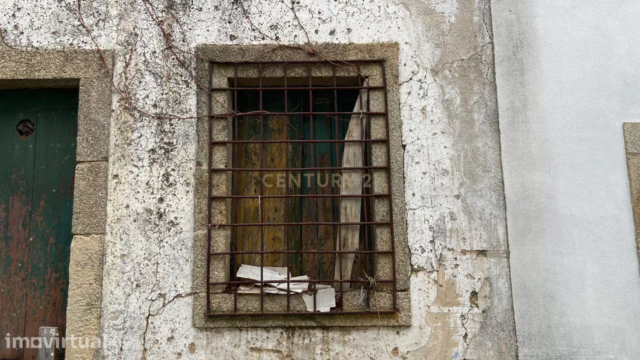 Moradia em ruína para recuperação total - Penamacor, Castelo Branco - Grande imagem: 5/6