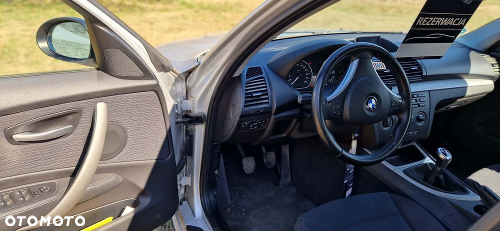 BMW Seria 1 116i - 14
