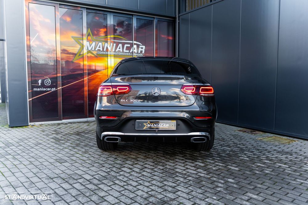 Mercedes-Benz GLC 300 e Coupe 4Matic 9G-TRONIC AMG Line - 5