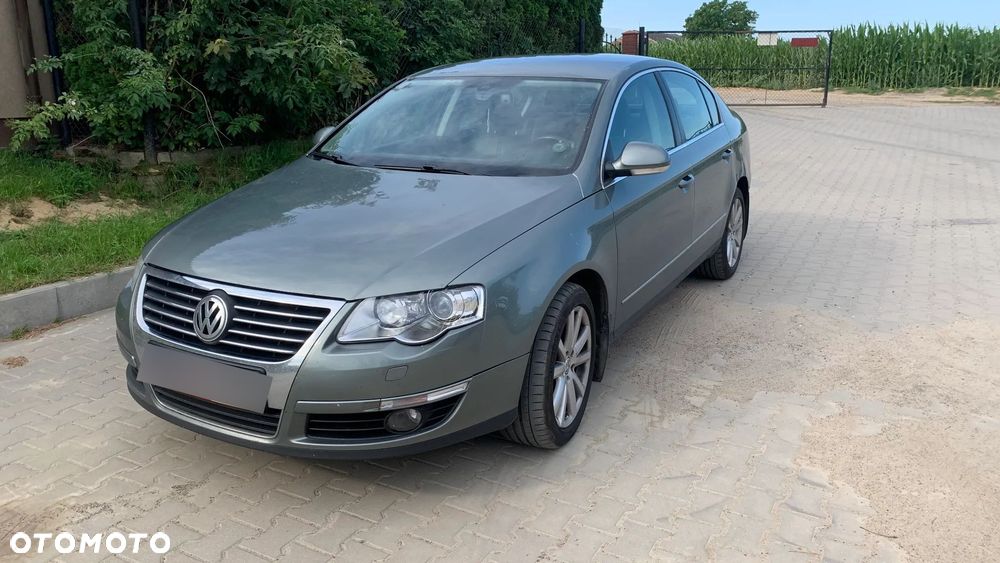 Volkswagen Passat 2.0 TDI DPF Highline - 2