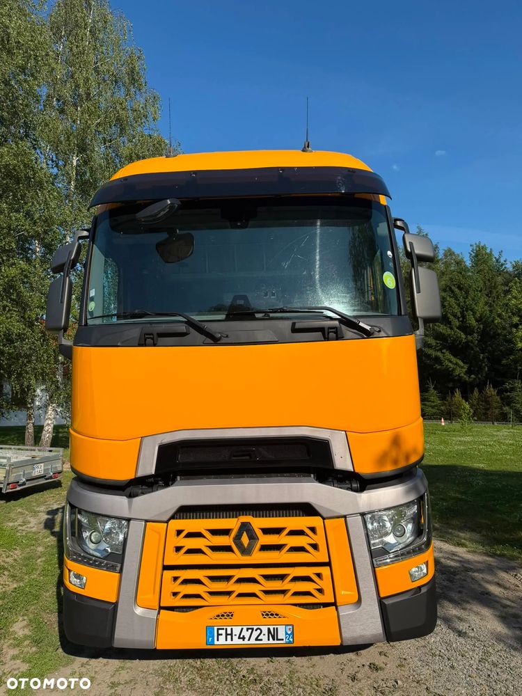 Renault T480 High z Francji - 2