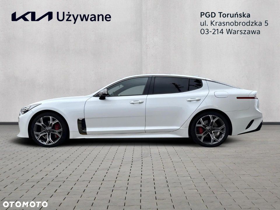 Kia Stinger - 3