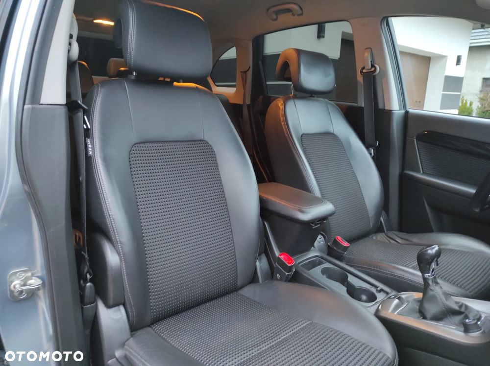 Chevrolet Captiva 2.4 2WD Travel Edition - 30