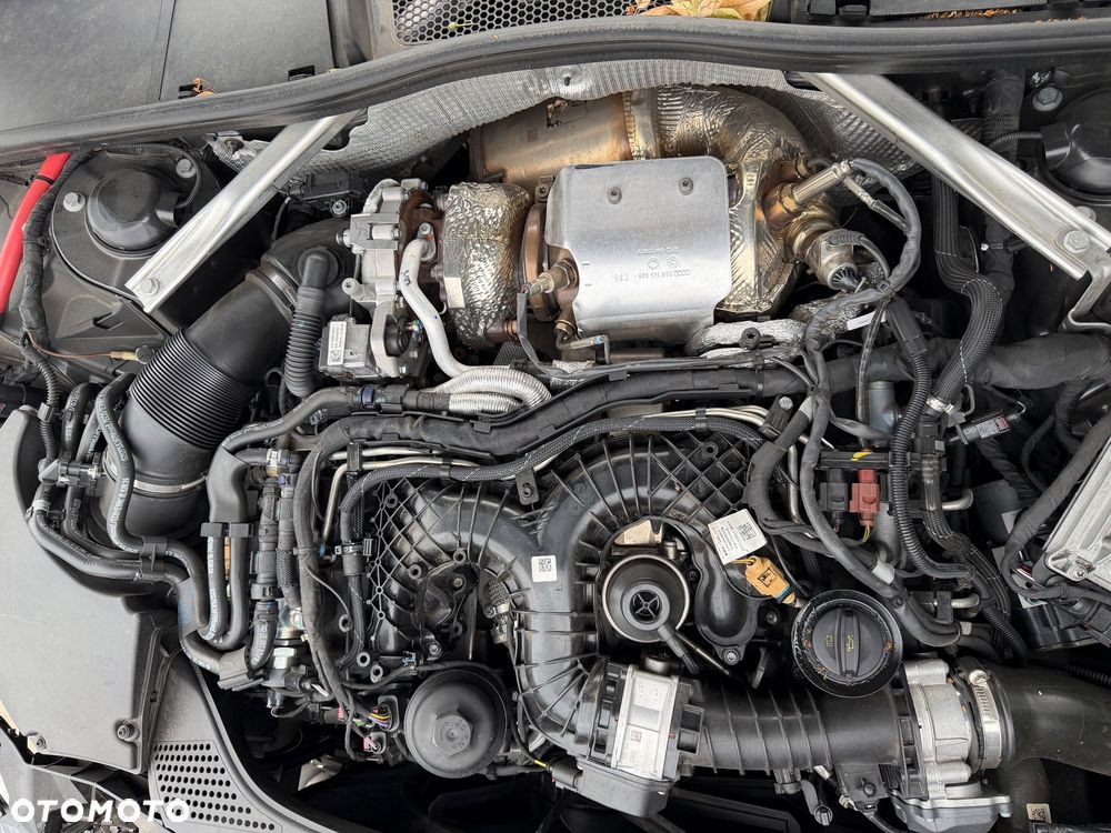 Audi A4 Avant 3.0 TDI Quattro S tronic - 29